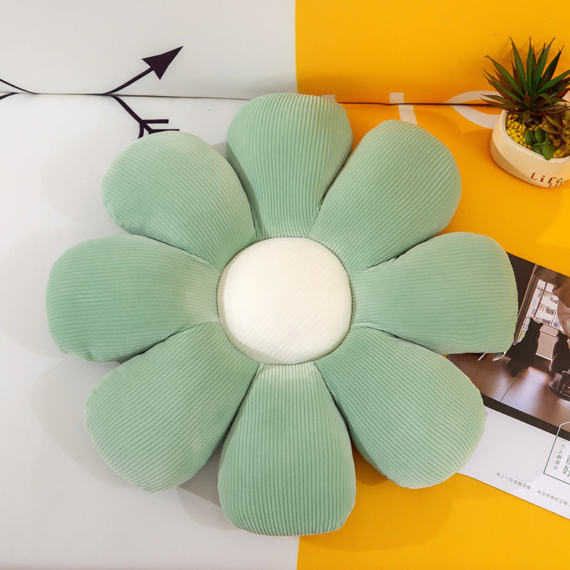 Petal-Style Small Daisy Cushion for Cozy Spaces