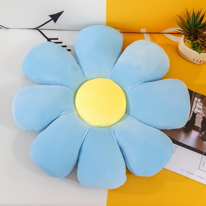 Petal-Style Small Daisy Cushion for Cozy Spaces